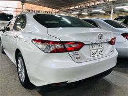 تۆیۆتا کامری